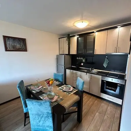 Location Unique Μπάνσκο