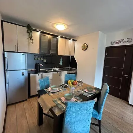 Location Unique * 班斯科